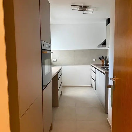 1 Outlet Luxury Free Parking Appartement